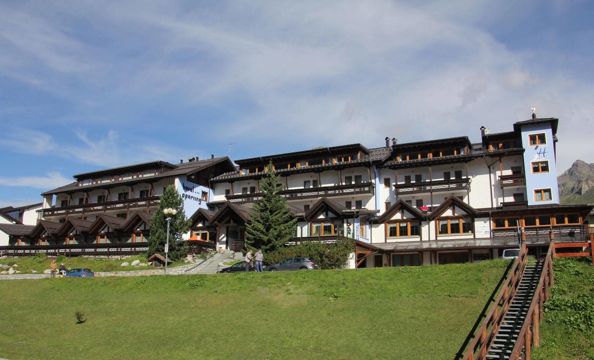 Sporting Hotel Passo del Tonale Exterior foto