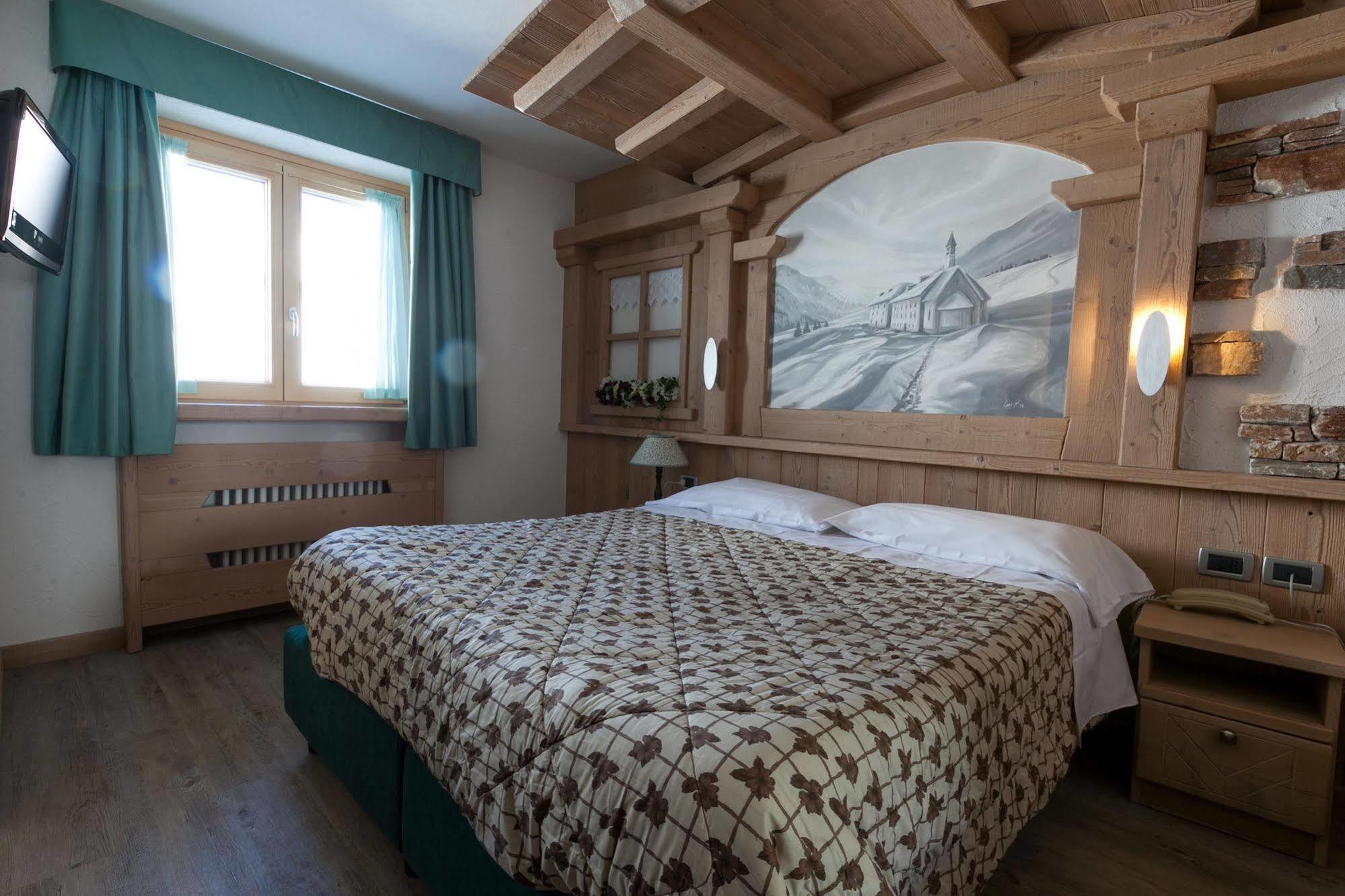 Sporting Hotel Passo del Tonale Exterior foto